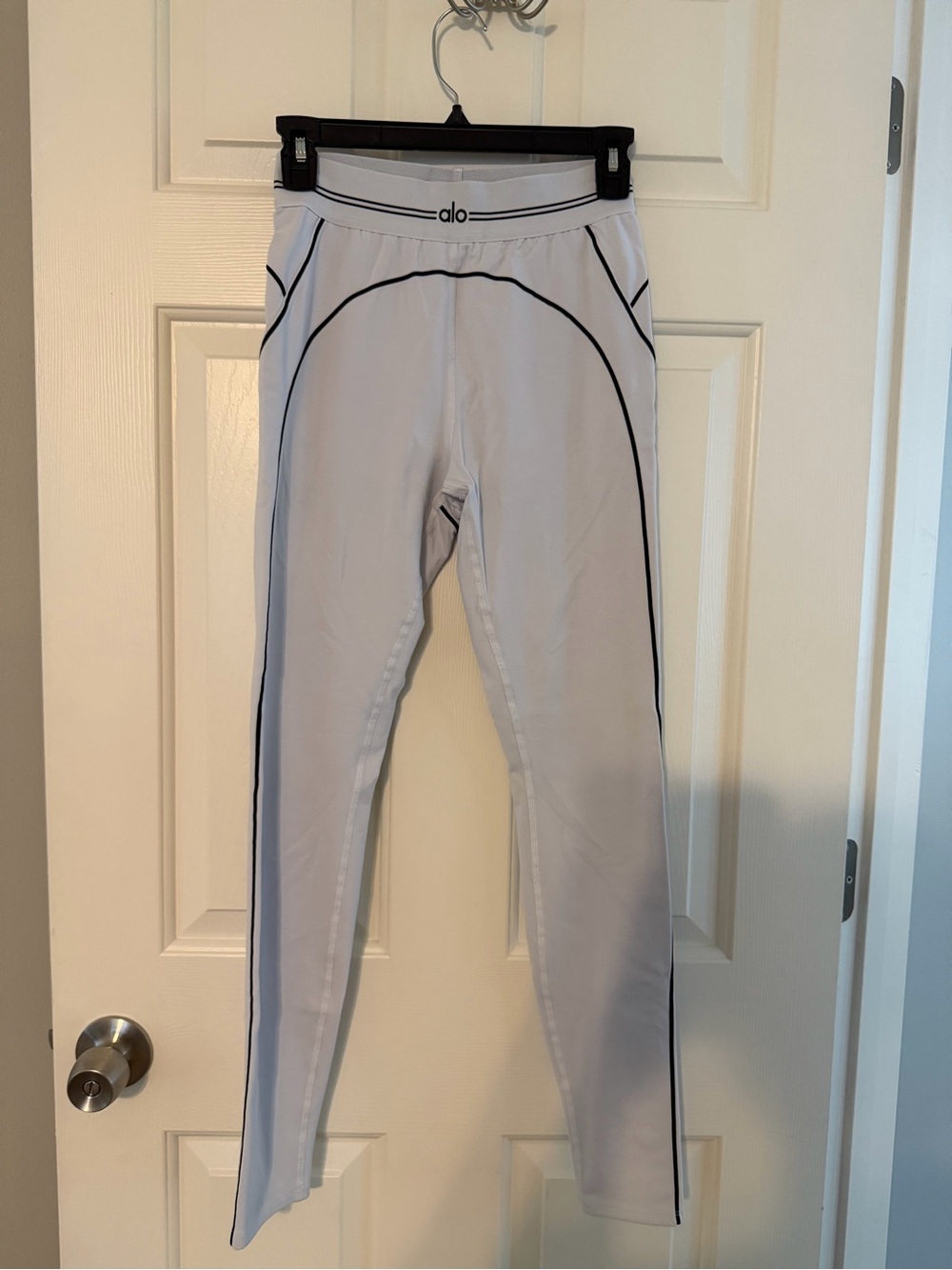 ALO heart throb leggings